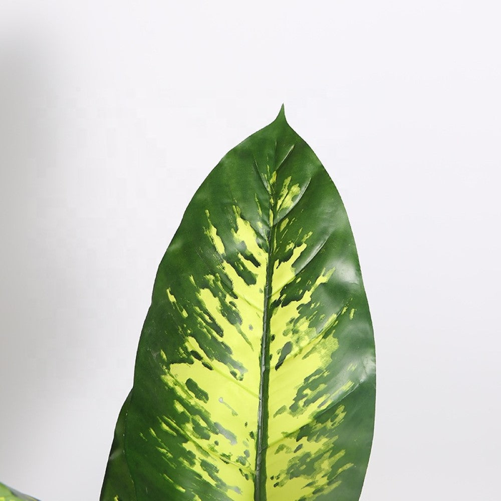 Artificial Ornament Plants Evergreen